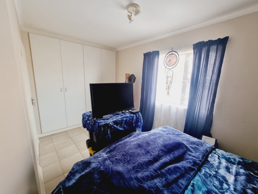 2 Bedroom Property for Sale in Parklands Western Cape